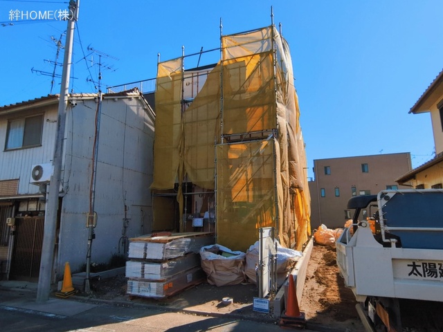 愛知県名古屋市中村区諏訪町２丁目の新築戸建てシート写真 2026年3月9日撮影