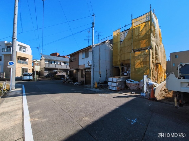 愛知県名古屋市中村区諏訪町２丁目の新築戸建てシート写真 2026年3月9日撮影