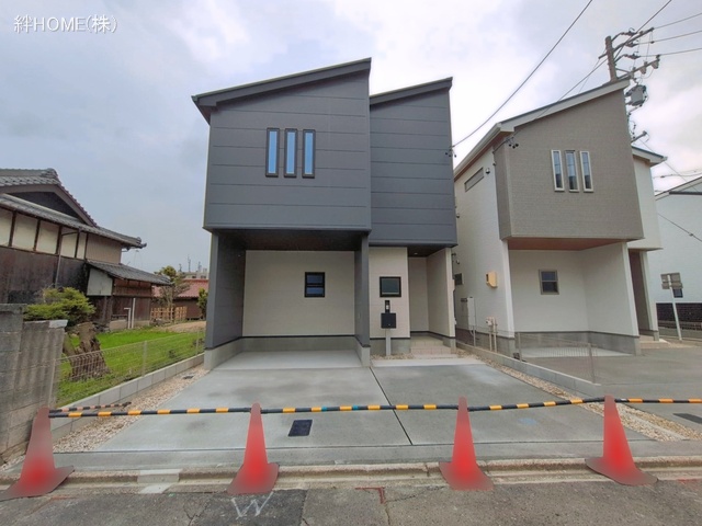 愛知県名古屋市中村区日比津町４丁目の新築戸建て外構写真 2026年4月14日撮影