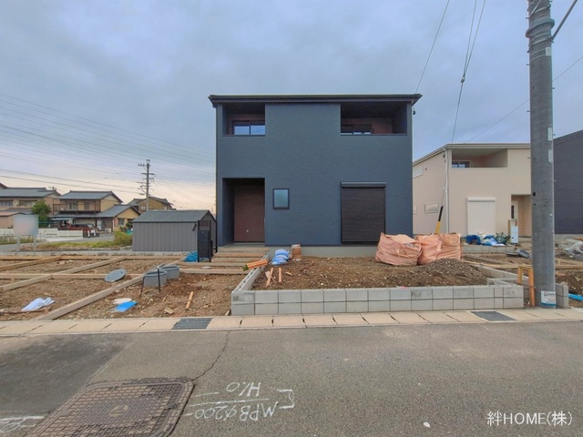 愛知県津島市大字日光字東浦の新築戸建て外構写真 2026年6月8日撮影