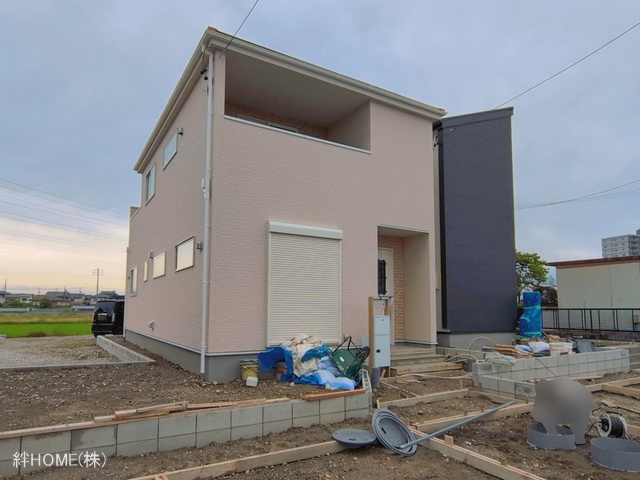 愛知県津島市大字日光字東浦の新築戸建て外構写真 2026年6月8日撮影