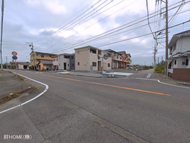 津島市新開町3丁目（戸建）02 完成