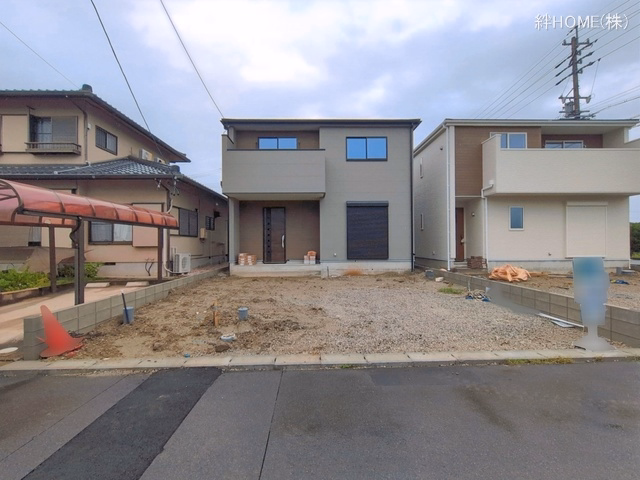 津島市神守町字こがね（戸建）01 外構