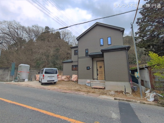 愛知県瀬戸市東拝戸町の新築戸建て外構写真 2026年3月24日撮影