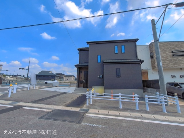 新築戸建て 豊田市寺部町3丁目56番 A号棟 完成