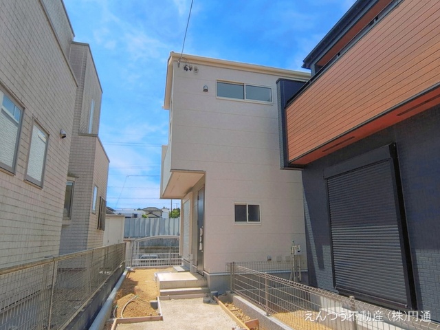 愛知県瀬戸市窯町の新築戸建て外構写真 2026年5月13日撮影