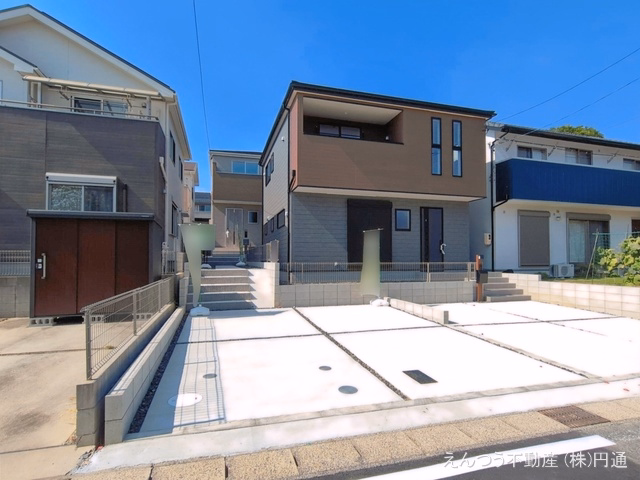 新築戸建て 瀬戸市松原町三丁目 2号棟 外構