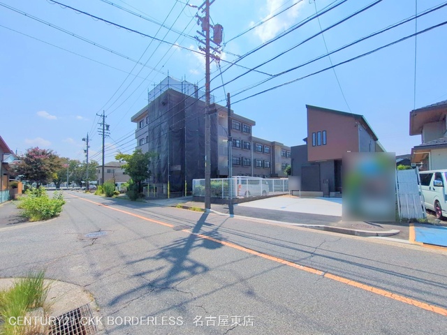 愛知県春日井市朝宮町１丁目の新築戸建て完成写真 2025年8月20日撮影