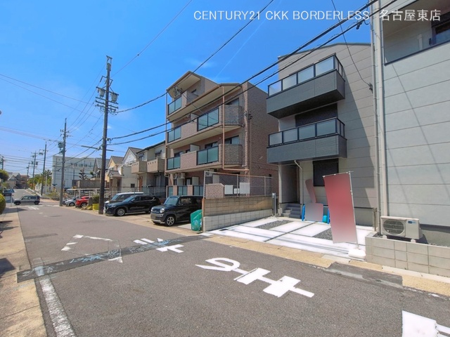 愛知県名古屋市名東区社が丘３丁目の新築戸建て完成写真 2026年4月27日撮影