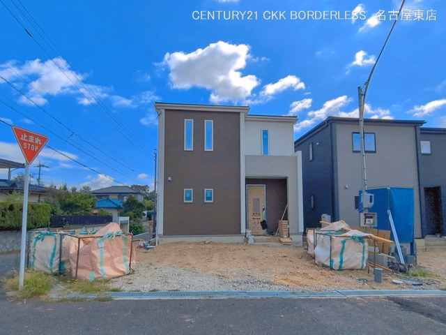 新築戸建て デザイナーズKuRuRi高森台 1号棟 外構