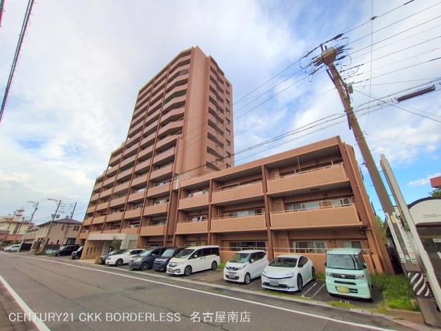 愛知県東海市高横須賀町浜田のマンション『サンマンションアトレ横須賀III』外観写真 2025年10月22日撮影