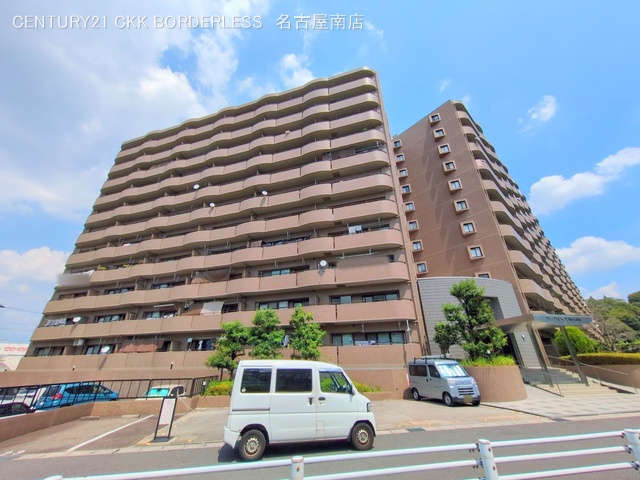 愛知県日進市栄５丁目のマンション『ダイアパレス日進』外観写真 2025年8月21日撮影