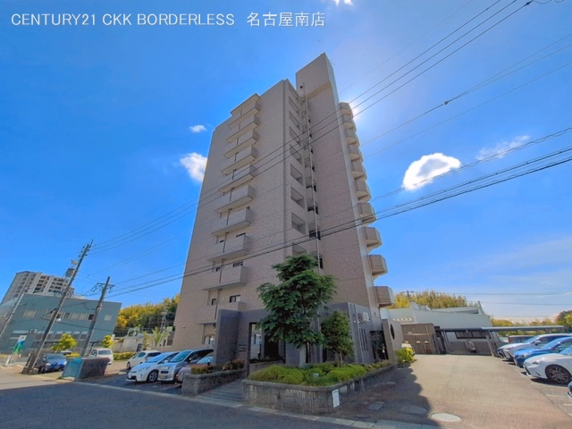 愛知県日進市栄２丁目のマンション『ファミール日進三番館』外観写真 2026年5月6日撮影