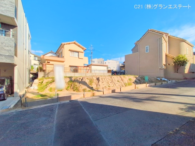 愛知県岡崎市戸崎町字藤狭の土地更地・土地写真 2025年9月28日撮影