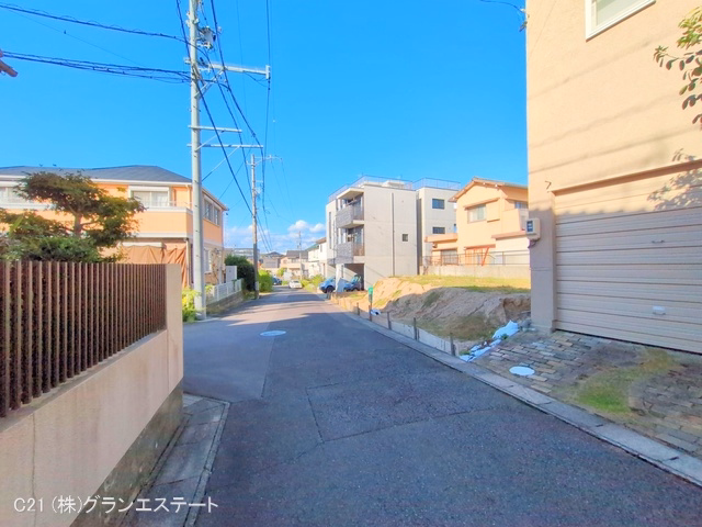 愛知県岡崎市戸崎町字藤狭の土地更地・土地写真 2025年9月28日撮影