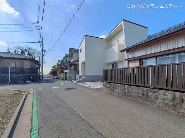 愛知県岡崎市伊賀町字愛宕山の新築戸建て完成写真 2026年2月25日撮影
