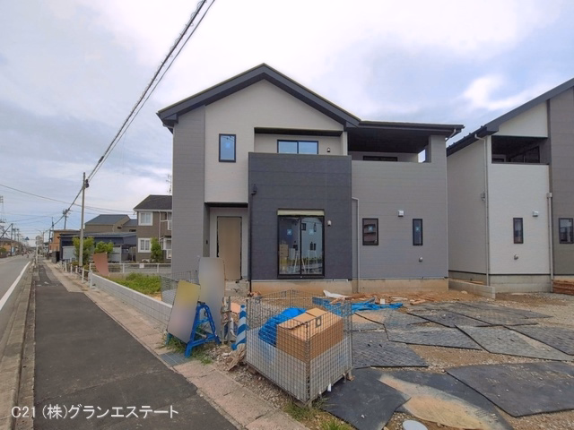愛知県岡崎市中島町字紅蓮の新築戸建て外構写真 2026年6月23日撮影
