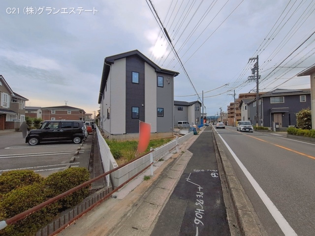 愛知県岡崎市中島町字紅蓮の新築戸建て外構写真 2026年6月23日撮影