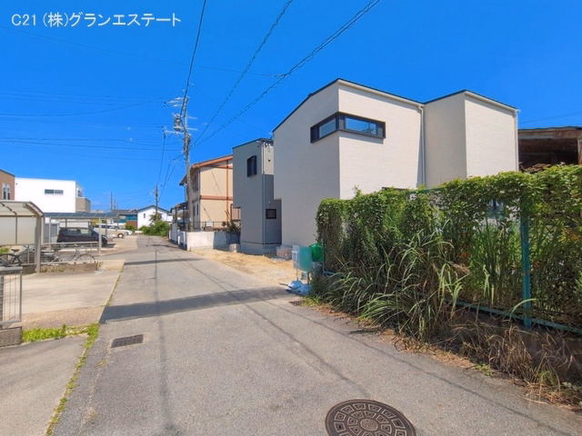 愛知県岡崎市栄町5丁目の新築戸建て外構写真 2026年7月8日撮影