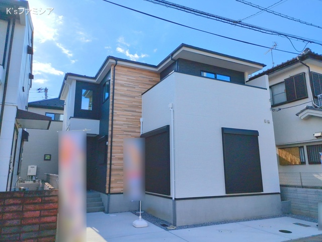 埼玉県さいたま市岩槻区本丸１丁目の新築戸建て完成写真 2025年11月19日撮影