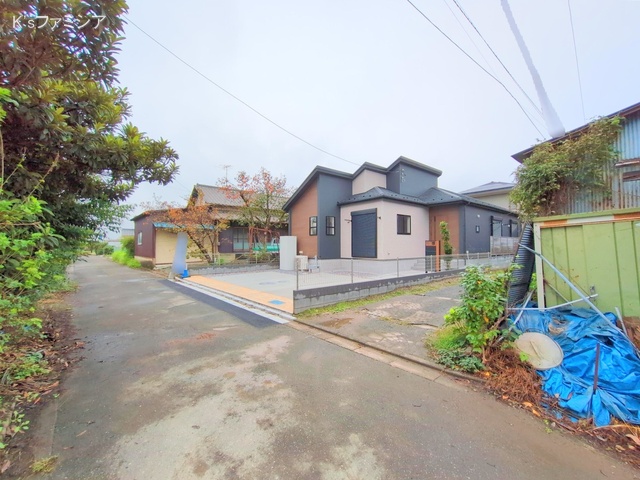 埼玉県さいたま市緑区大字下山口新田の新築戸建て完成写真 2025年10月15日撮影