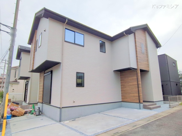 埼玉県さいたま市緑区大字三室の新築戸建て完成写真 2025年10月22日撮影