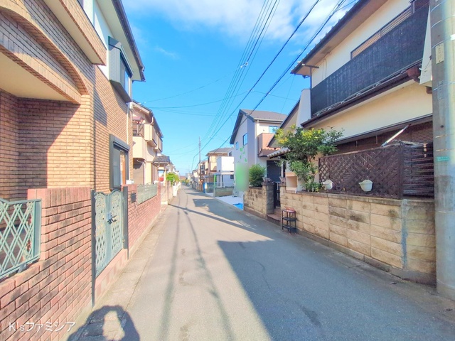 埼玉県桶川市大字上日出谷の新築戸建て完成写真 2025年10月23日撮影