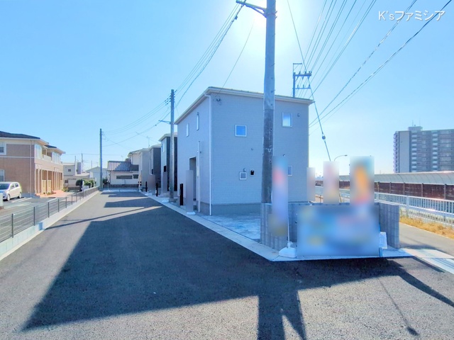 埼玉県さいたま市岩槻区西原台２丁目の新築戸建て完成写真 2025年11月26日撮影