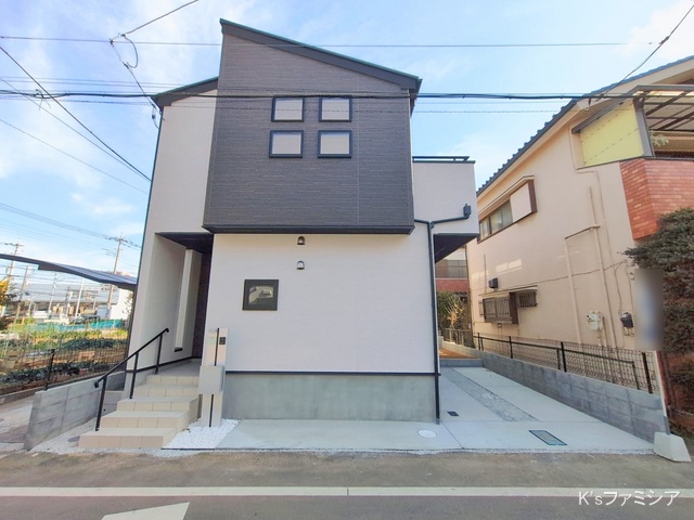 埼玉県さいたま市緑区原山３丁目の新築戸建て完成写真 2026年2月4日撮影