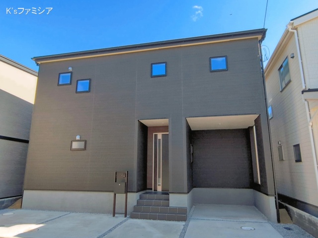 埼玉県上尾市大字小敷谷の新築戸建て完成写真 2026年4月1日撮影