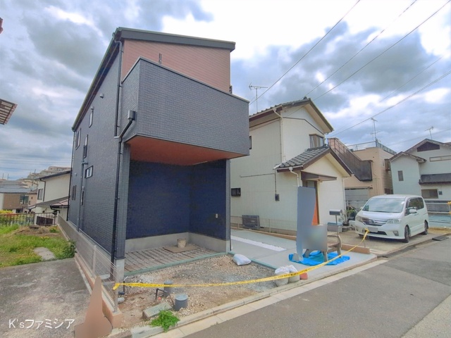 埼玉県さいたま市緑区大字中尾の新築戸建て外構写真 2026年4月14日撮影