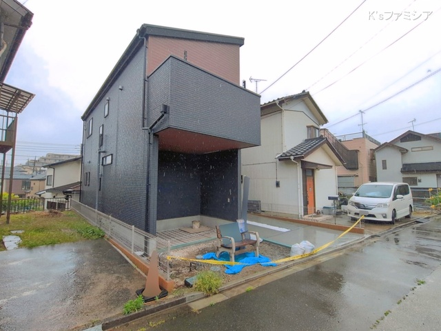 埼玉県さいたま市緑区大字中尾の新築戸建て外構写真 2026年5月20日撮影