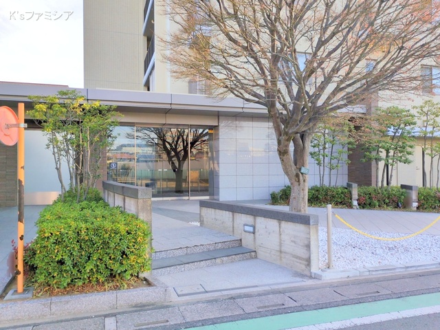 埼玉県さいたま市北区大成町４丁目のマンション『イニシア大宮日進』外観写真 2025年12月22日撮影