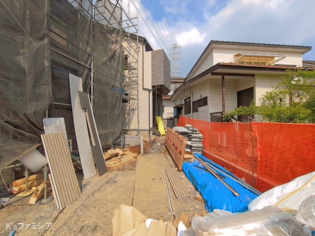 埼玉県さいたま市緑区大字中尾の新築戸建て外構写真 2026年3月29日撮影