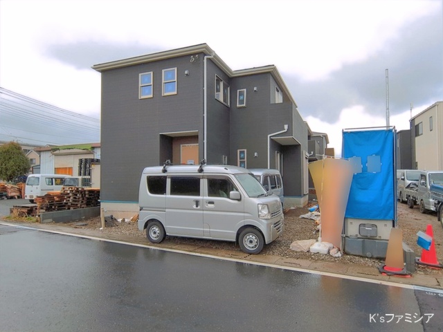 埼玉県さいたま市岩槻区上野1丁目の新築戸建て外構写真 2026年3月25日撮影