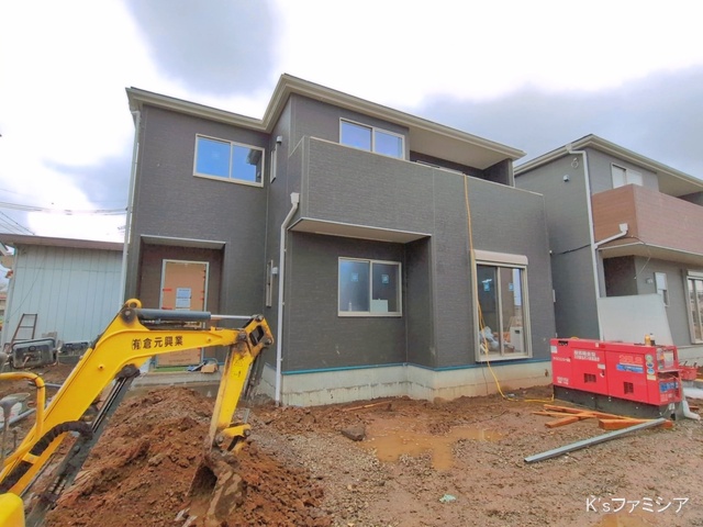 埼玉県さいたま市岩槻区上野１丁目の新築戸建て外構写真 2026年3月25日撮影