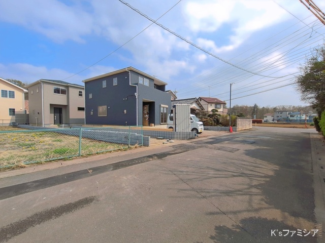 埼玉県北足立郡伊奈町中央１丁目の新築戸建て外構写真 2026年3月29日撮影