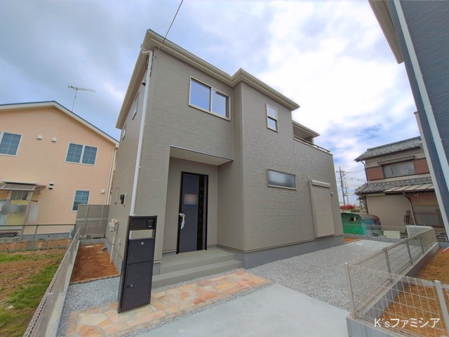 埼玉県北足立郡伊奈町中央１丁目の新築戸建て完成写真 2026年4月14日撮影