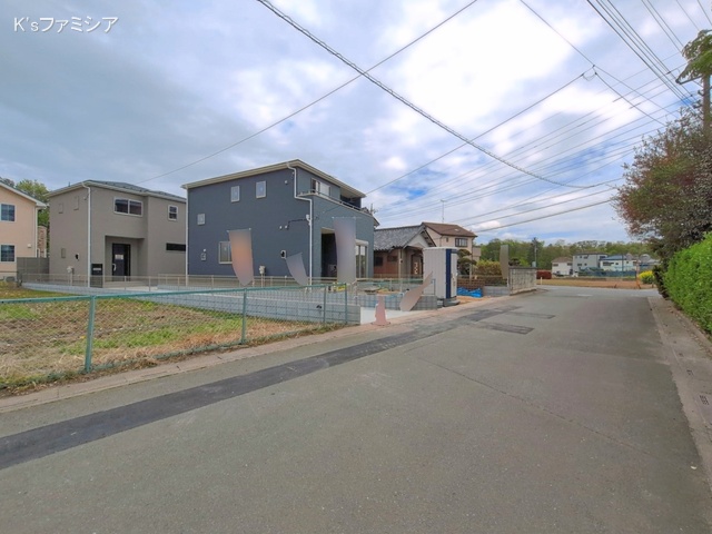 埼玉県北足立郡伊奈町中央１丁目の新築戸建て完成写真 2026年4月14日撮影