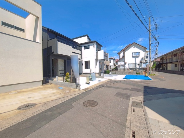 埼玉県上尾市弁財１丁目の新築戸建て完成写真 2026年4月19日撮影