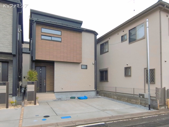 埼玉県上尾市大字上の新築戸建て完成写真 2026年4月6日撮影
