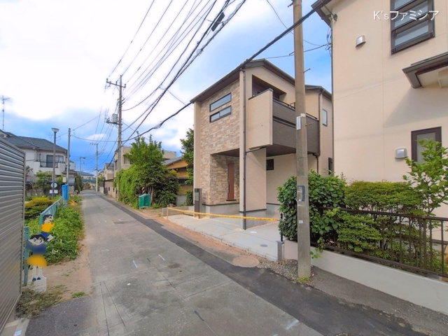 埼玉県さいたま市見沼区東大宮３丁目の新築戸建て完成写真 2026年5月12日撮影
