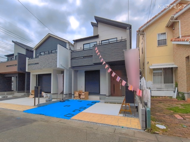 埼玉県さいたま市見沼区春岡２丁目の新築戸建て完成写真 2026年6月9日撮影