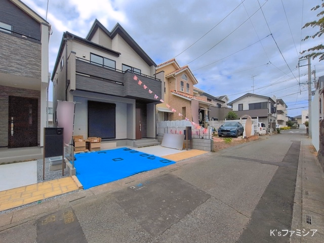 埼玉県さいたま市見沼区春岡２丁目の新築戸建て完成写真 2026年6月9日撮影