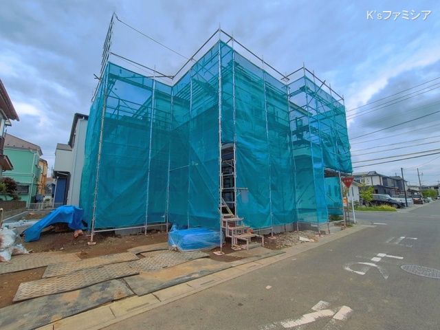 埼玉県北足立郡伊奈町栄４丁目の新築戸建てシート写真 2026年4月29日撮影