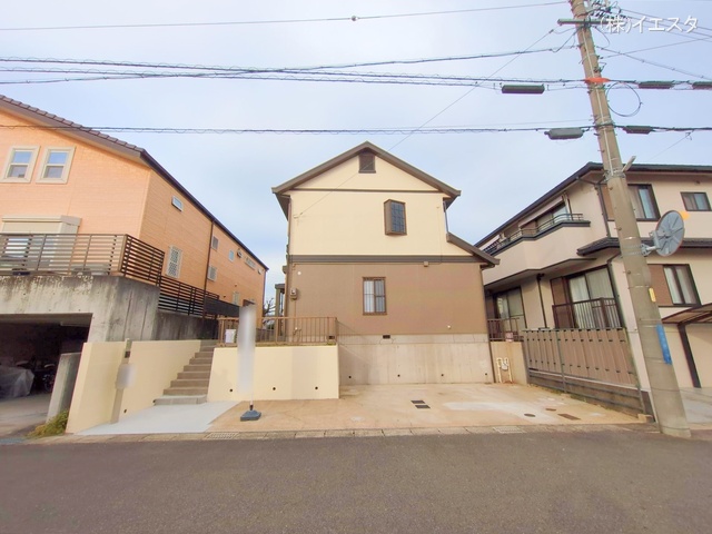 愛知県長久手市仏が根の中古戸建て完成写真 2024年12月12日撮影