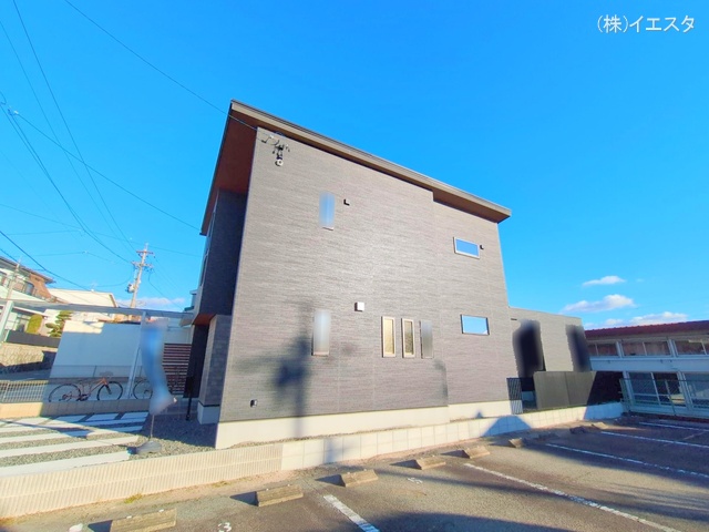 愛知県尾張旭市新居町今池下の新築戸建て完成写真 2024年12月23日撮影