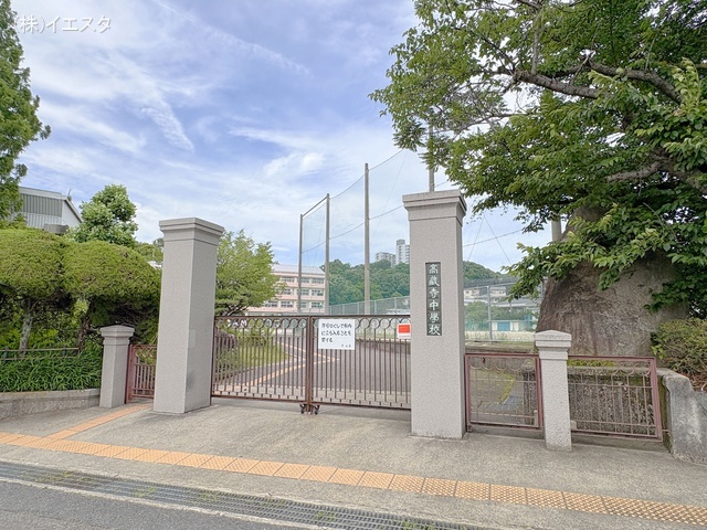 春日井市立高蔵寺中学校 距離1520m