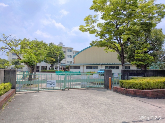春日井市立東高森台小学校　距離750m