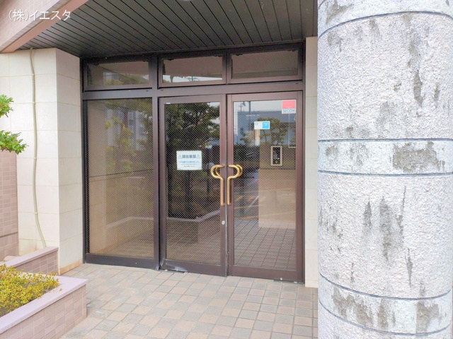 愛知県尾張旭市白鳳町2丁目のマンション『アイ旭』エントランス写真 2025年3月25日撮影